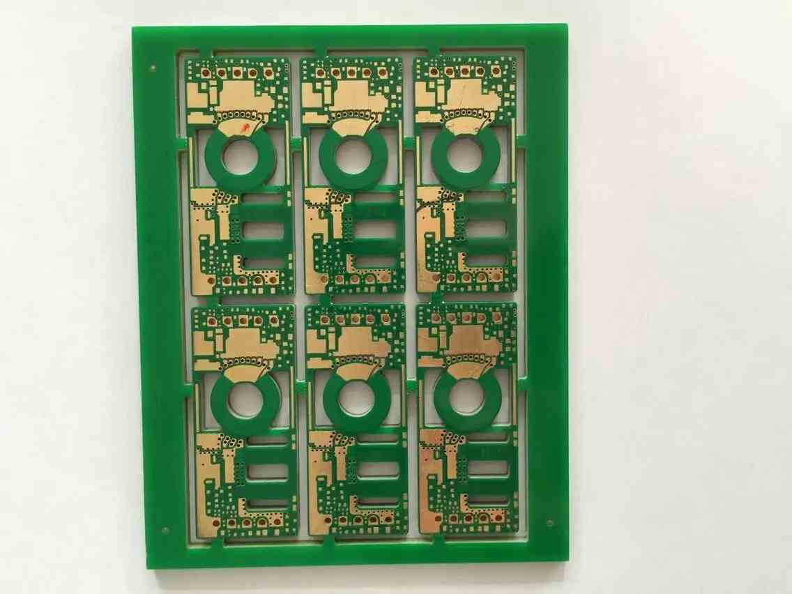 電子機械設計 PCB 空間中的 3D 功能 PCB 設計