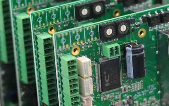 SMT生產貼片機分類及流程